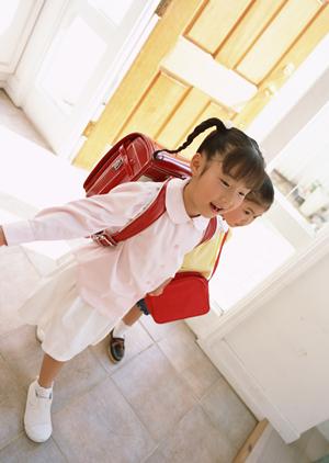 横浜駅近くならフォーシーズ英会話クラブ